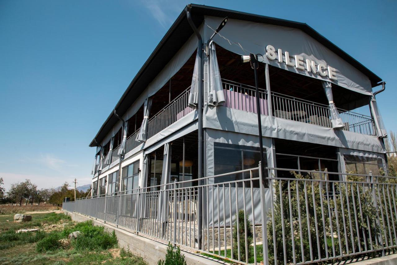 Silence Hotel Cholpon-Ata Esterno foto